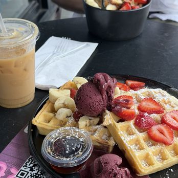 Chiefy Cafe - Gaslamp - Coffee & Tea Near Me - San Diego, California Chiefy Cafe - Gaslamp - Coffee & Tea Near Me - San Diego, California