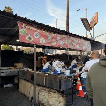 Tacos Los Poblanos - Food Trucks Near Me - Los Angeles, California Tacos Los Poblanos - Food Trucks Near Me - Los Angeles, California