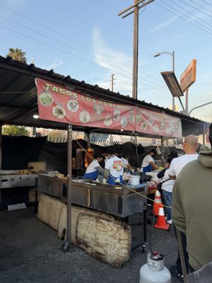 Tacos Los Poblanos #1 Estilo Tijuana by null