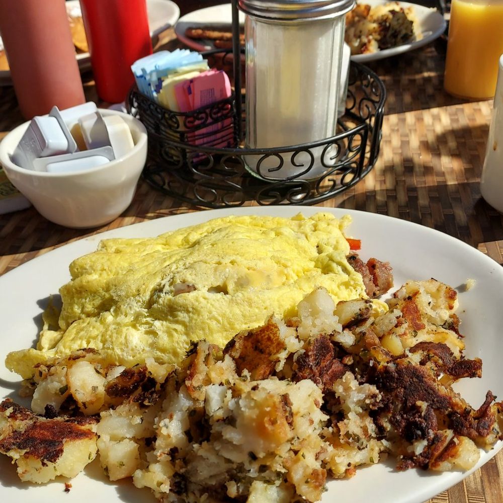 Brittany’s Cafe - Italian omelet. - Breakfast & Brunch Near Me - Atlantic City, New Jersey