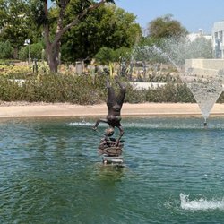 Scottsdale City Hall - Fun fountain!