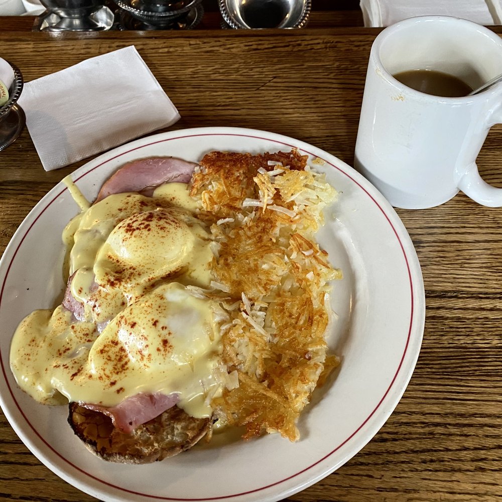 Vintage Cafe - Eggs benedict with hash browns ($14 pre tip/tax) - American Near Me - Everett, Washington Vintage Cafe - Eggs benedict with hash browns ($14 pre tip/tax) - American Near Me - Everett, Washington