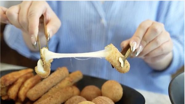 Kyochon Chicken by null Kyochon Chicken by null