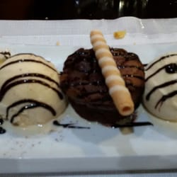 La Borda - Brownie con helado de vainilla