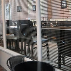 Guiseppes - Seating inside or outside, the area is covered so you are protected from the elements