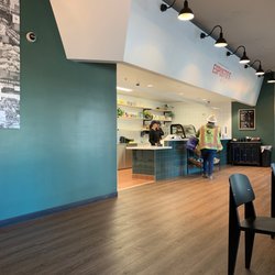 Esposto's Delicatezza - Inside