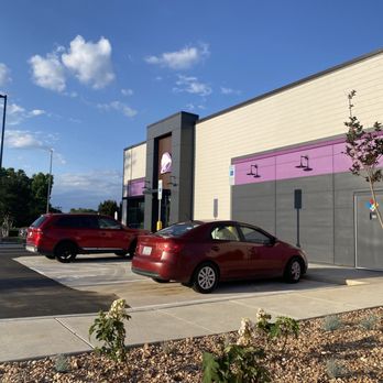 Taco Bell - New building - Fast Food Near Me - Thomasville, North Carolina