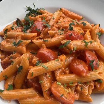 il Canale - Penne al Salmone - Italian Near Me - Washington, DC, District of Columbia