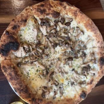Figlia - Maitake Mushroom Pizza - Pizza Near Me - Queens, New York