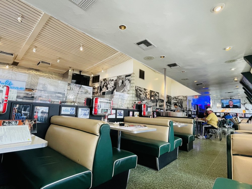 Mel's Drive-In