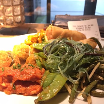 Tibits - A great plate of random food - Vegetarian Near Me - Bern, BE
