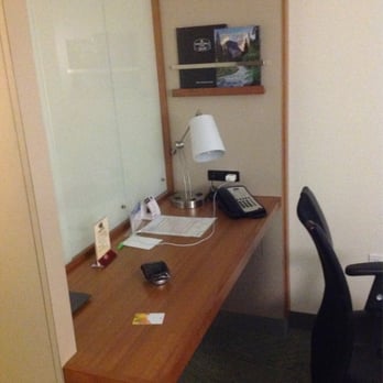 SpringHill Suites Madera - A desk to write a little review - Hotels Near Me - Madera, California SpringHill Suites Madera - A desk to write a little review - Hotels Near Me - Madera, California