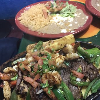 Salsa & Beer - Mexican Near Me - Van Nuys, California