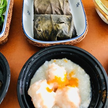 Tin Tin Seafood Harbour - Sticky Rice wrapped in Lotus Leaf / Shrimp Pureé & Fish Maw - Dim Sum Near Me - Richmond, British Columbia Tin Tin Seafood Harbour - Sticky Rice wrapped in Lotus Leaf / Shrimp Pureé & Fish Maw - Dim Sum Near Me - Richmond, British Columbia