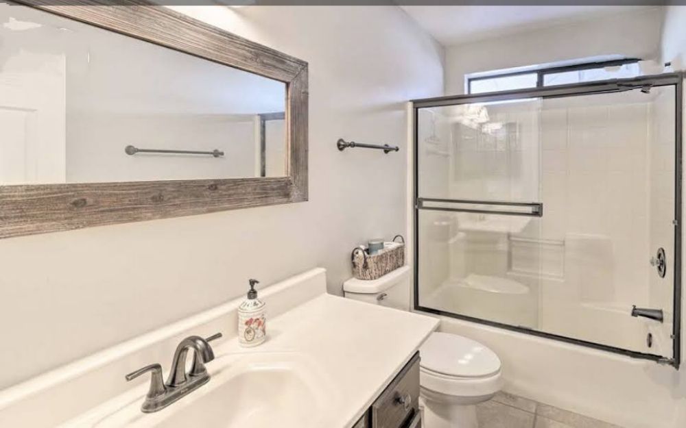 HALES HOME CLEANING Lake Havasu City, Arizona Home Cleaning Phone