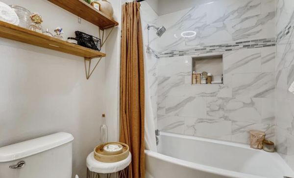 Nicole Marie - Engel & Volkers