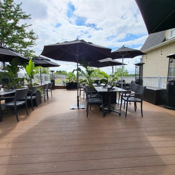 Shy’s Place - American Near Me - Dundas, Ontario