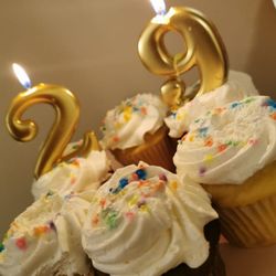 Rashmi's Bakery - Vegan cupcakes