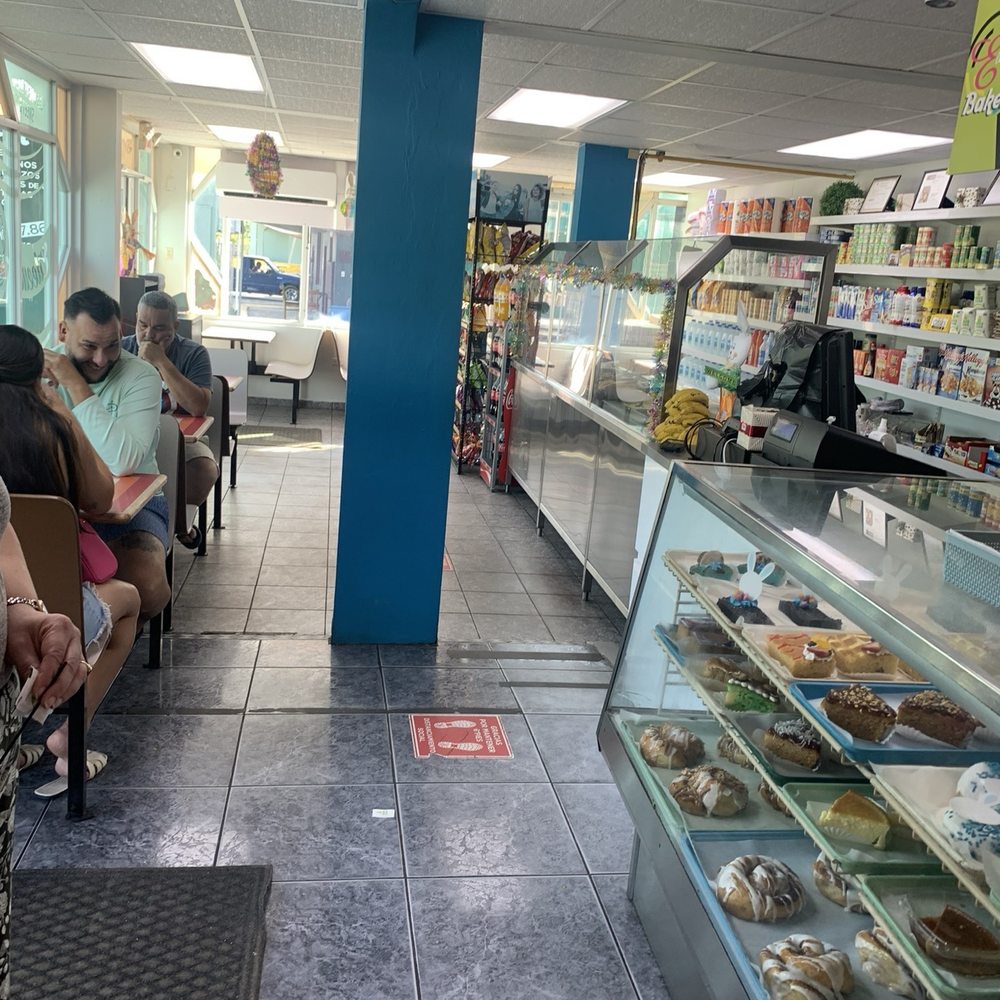 Panadería Eileen - Seating area - Bakeries Near Me - Aguada, Puerto Rico Panadería Eileen - Seating area - Bakeries Near Me - Aguada, Puerto Rico