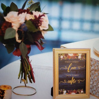 AAA Florist - Toss bouquet - Florists Near Me - Corona, California AAA Florist - Toss bouquet - Florists Near Me - Corona, California