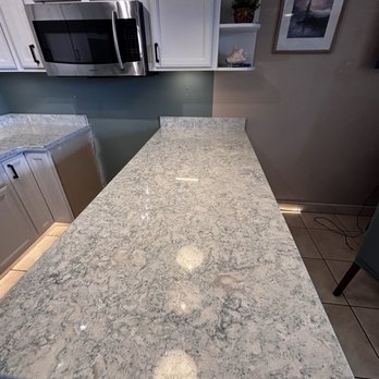 Top Priority - Kitchen counters. - Countertop Installation Near Me - Waipahu, Hawaii
