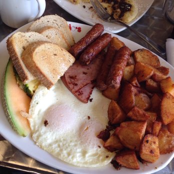 Panagio's All Day Grill - The big breakfast - Breakfast & Brunch Near Me - Toronto, Ontario