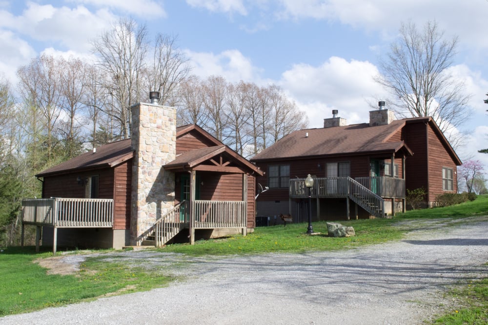 STONE CREEK CABINS Updated March 2024 503 Stone Creek Dr, Makanda