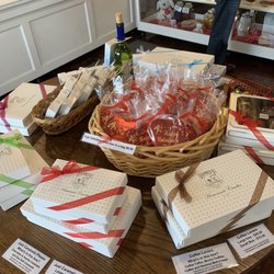 James J Chocolate Shop - Center table