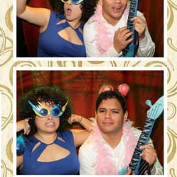 831 Photo Booth