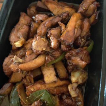Peking Inn Restaurant - Dan Dan chicken. Delicious. - Dim Sum Near Me - Camarillo, California