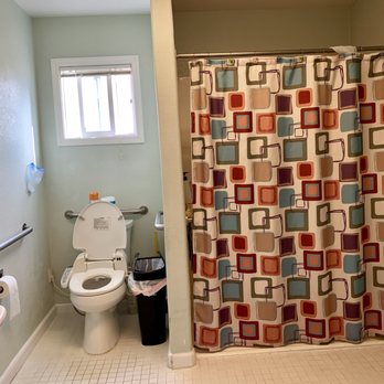 Sandcreek Lodge - Bathroom with bidet - Retirement Homes Near Me - Alameda, California Sandcreek Lodge - Bathroom with bidet - Retirement Homes Near Me - Alameda, California