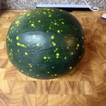 Sunflower Farm Stand - Tried the Starship watermelon and it was amazing - Honey Near Me - Sanger, California