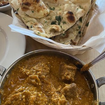 Jaipur Indian Restaurant - Rogan Josh Curry (Lamb Curry) - Indian Near Me - Boulder, Colorado