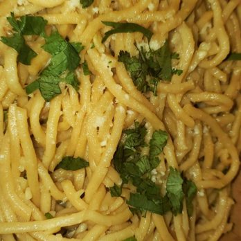 Rockin Crawfish - Garlic noodles.. Soo good. - Cajun/Creole Near Me - San Pablo, California