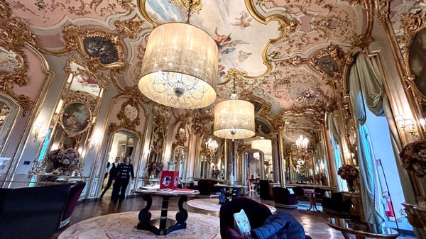 Villa Cora by null