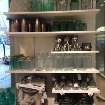 H&M - Department Stores Near Me - Makati, NCR