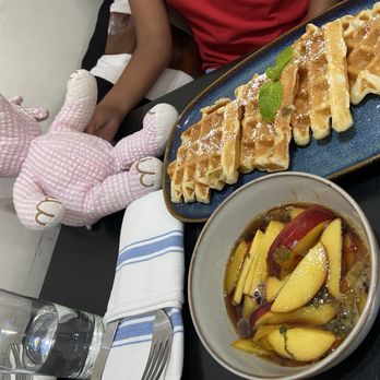 Vale’s Kafe & Kitchen - Lemon ricotta waffle - Cafes Near Me - Union City, New Jersey Vale’s Kafe & Kitchen - Lemon ricotta waffle - Cafes Near Me - Union City, New Jersey