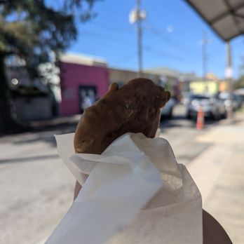 Loretta's Authentic Pralines - Normal praline - Bakeries Near Me - New Orleans, Louisiana Loretta's Authentic Pralines - Normal praline - Bakeries Near Me - New Orleans, Louisiana