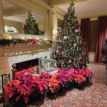 Cantigny - Museums Near Me - Wheaton, Illinois