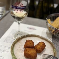 L'Avant Comptoir - Jamon croquettes. Delicious