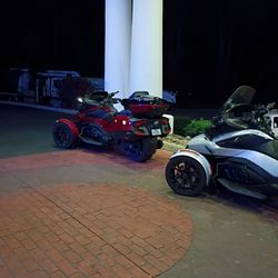 Holiday Inn Express & Suites Hamburg - Motorcycles at the door. Blocking half of the entry