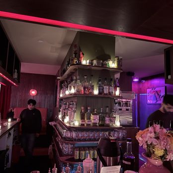 Bar Snack - Bars Near Me - New York, New York