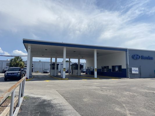 WESTSIDE HYUNDAI - Updated August 2025 - 41 Photos & 79 Reviews - 1672 ...