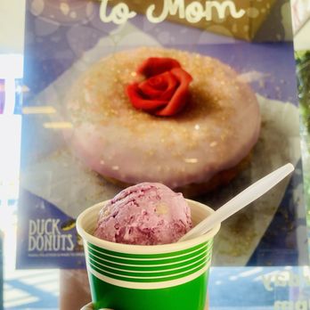 Duck Donuts - Bubble gum ice cream (one scoop) - Donuts Near Me - Huntington Beach, California