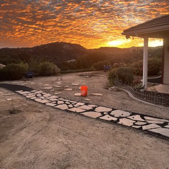 Hidden Gardens - Ramona, CA sunset on flagstone and decorative gravel path + decomposed granite jobsite - Landscaping Near Me - Ramona, California Hidden Gardens - Ramona, CA sunset on flagstone and decorative gravel path + decomposed granite jobsite - Landscaping Near Me - Ramona, California