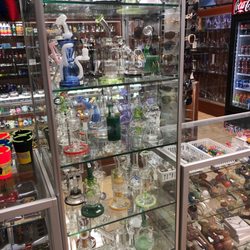 Sam's Smoke Shop