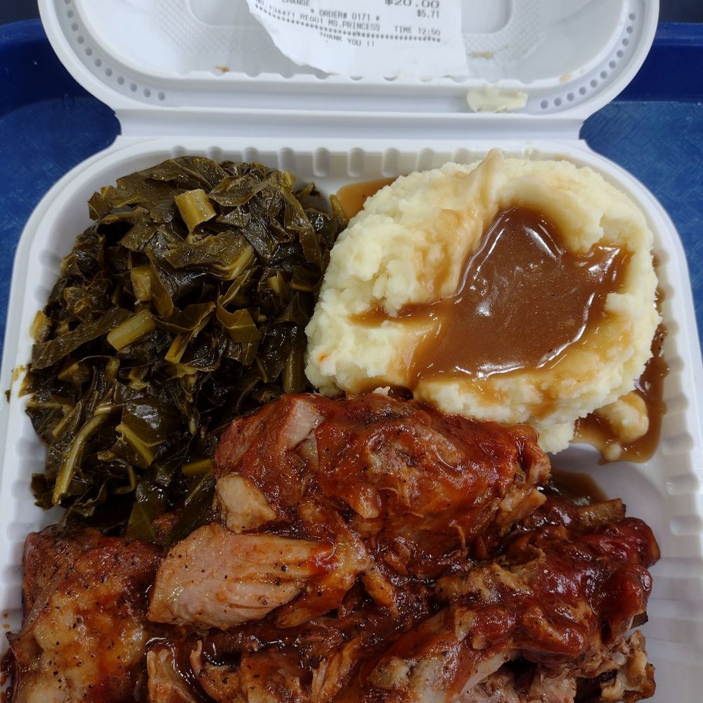 Saint's Paradise Cafeteria - Those ribs were goooood! - Soul Food Near Me - Washington, DC, District of Columbia