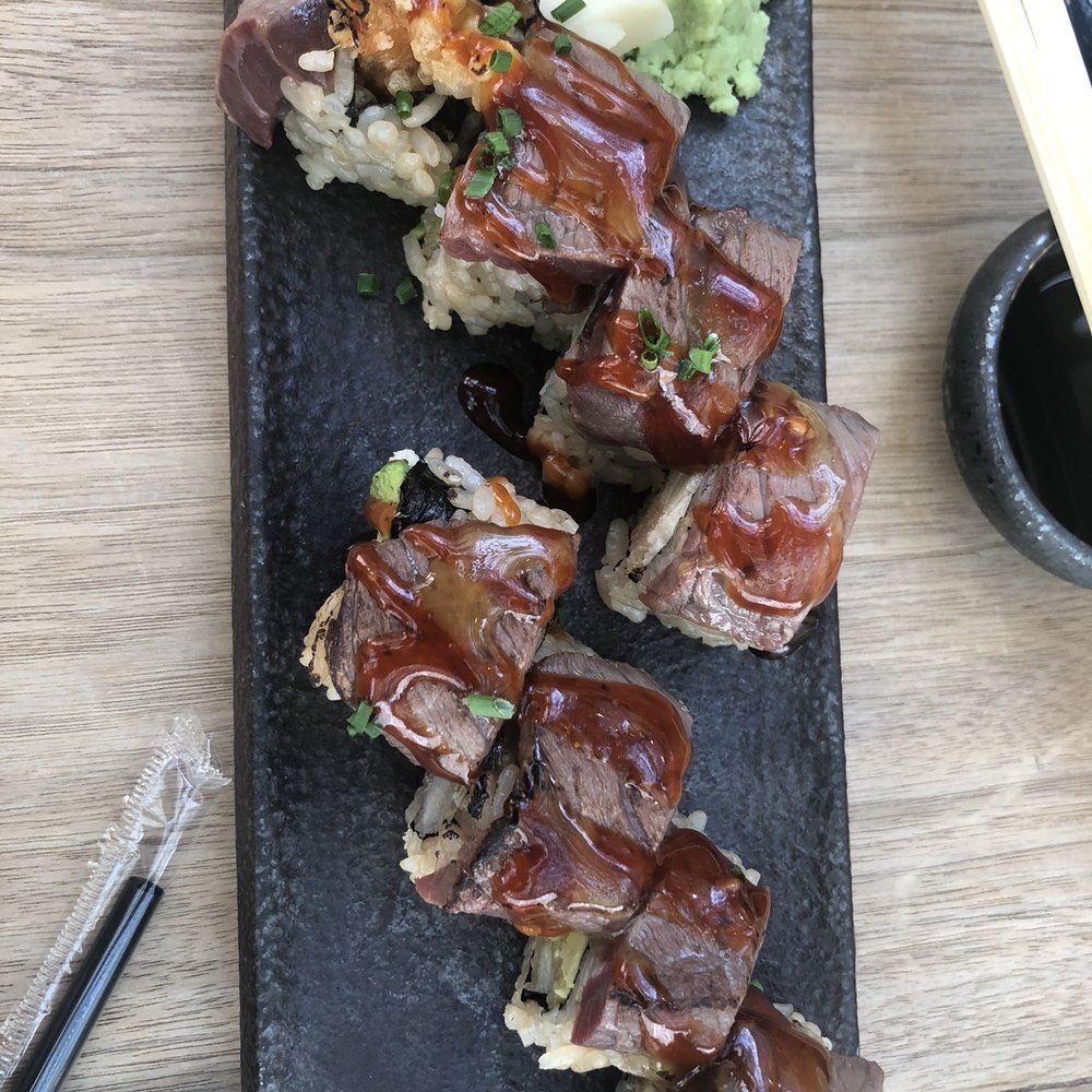 Sushi Lab Rooftop - Wagyu roll - Japanese Near Me - New York, New York Sushi Lab Rooftop - Wagyu roll - Japanese Near Me - New York, New York