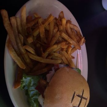 Tavern On Main Street - Tavern Burger - New American Near Me - Richardson, Texas