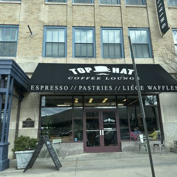 TOP HAT COFFEE LOUNGE - Updated June 2024 - 117 Photos & 60 Reviews